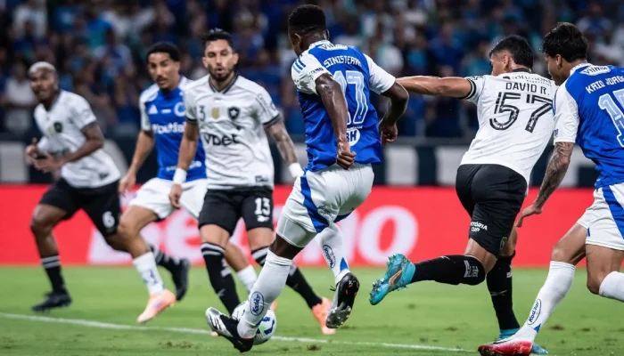 Botafogo Empata com Cruzeiro no Fim e Garante Vice-Campeonato para o Palmeiras no Brasileirão 2023