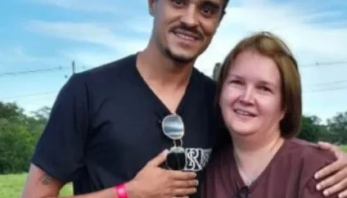 Fã Relata Encontro Surpresa com Elize Matsunaga em Franca: "Muito Simpática e Fofa", Diz Jovem